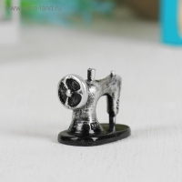 Миниатюра кукольная &laquo;Швейная машинка&raquo;, набор 2 шт, размер 1 шт: 2,5&times;1,6&times;1,7 см