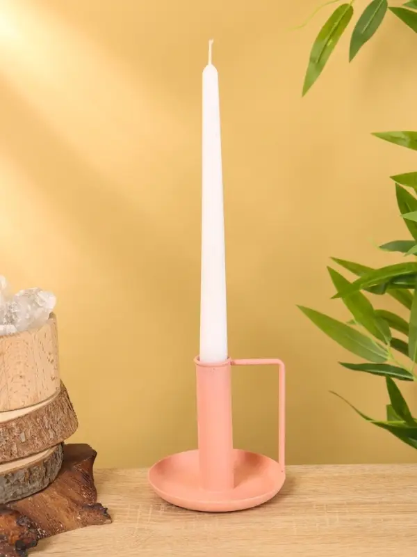 Подсвечник на 1 свечу текстурный с ручкой и блюдцем &laquo;Пудровый розовый&raquo;, 10&times;10&times;9.5 +/- 0.5 см