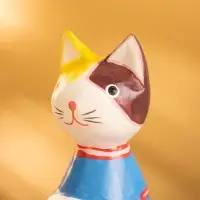 Сувенир дерево "Котенок в кофте сидячий" 6х6х15 см