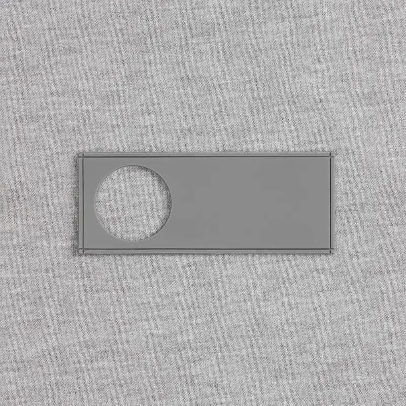 Лейбл из ПВХ с вырубкой &laquo;Круг&raquo;, серый