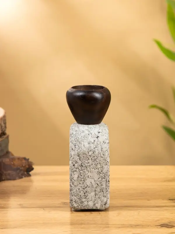 Подсвечник "Каменный факел" камень, дерево 8х5х15 см