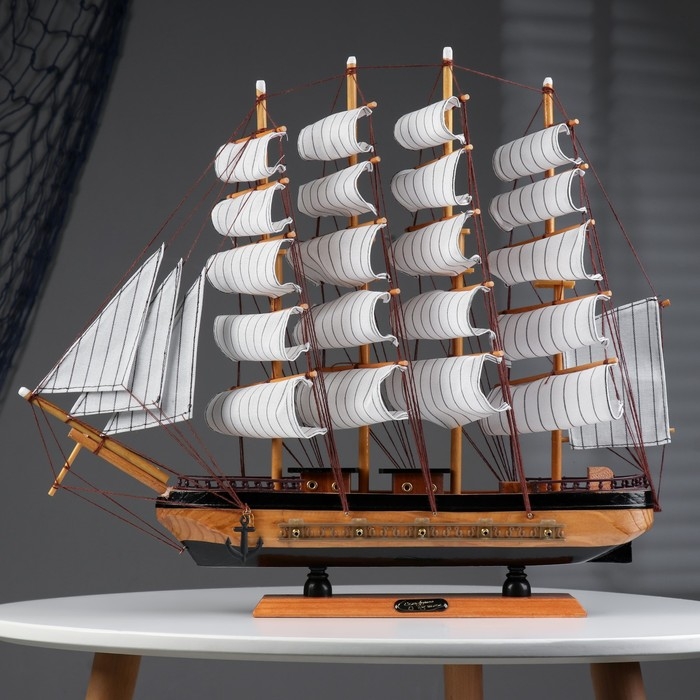 Корабль сувенирный большой &laquo;Ричмонд&raquo;