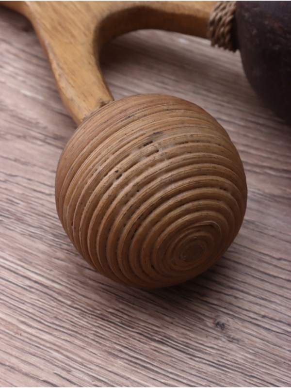 Сувенирный музыкальный инструмент "Маракас двойной" махагон, кокос, 25х9х20 см