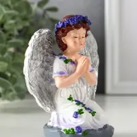 Сувенир полистоун "Девочка-ангел в цветочном платье, венке - молитва" фиолет 8,5х6,2х10,5 см   10902