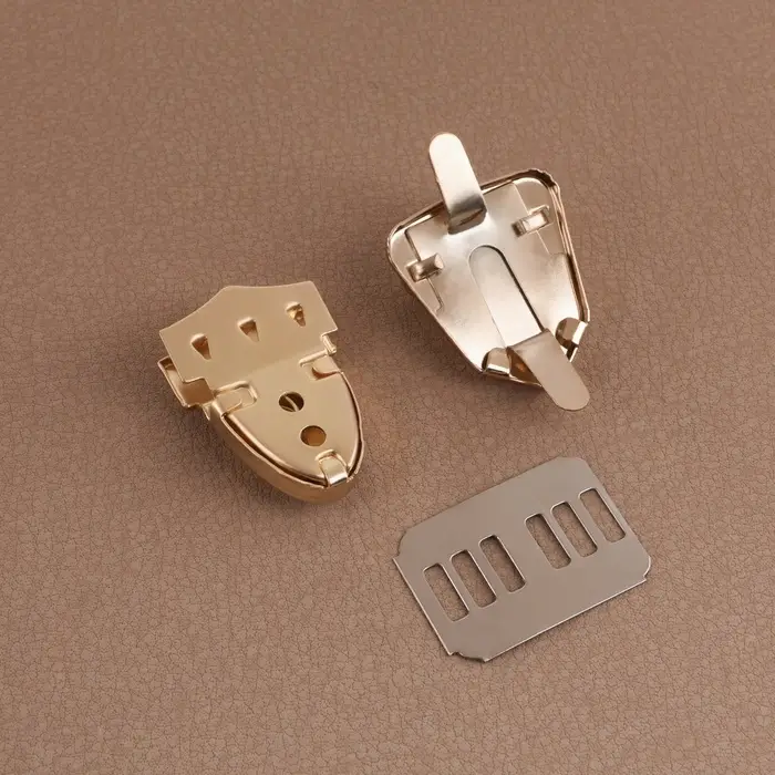 Застёжка для сумки, 3&times;2.5 см, цвет золотой