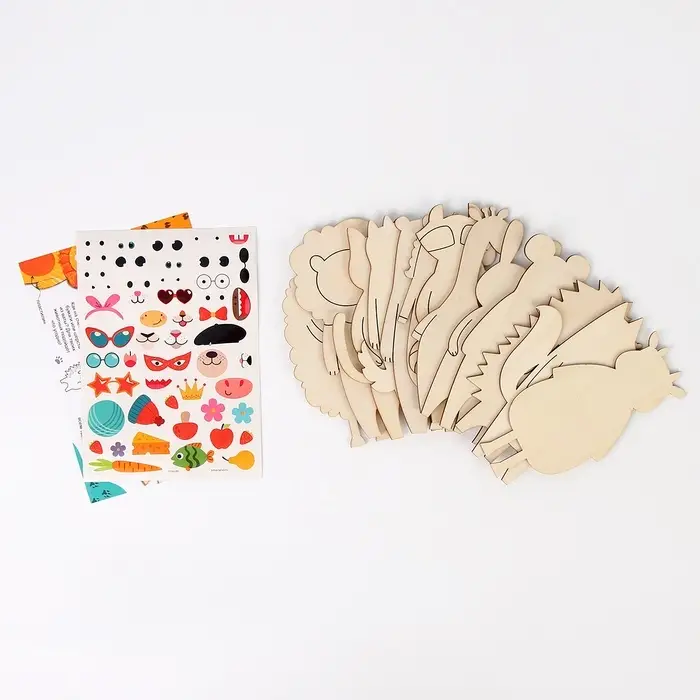 Роспись по дереву &laquo;Весёлые зверята&raquo;, 13 основ, с наклейками