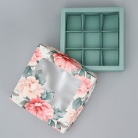 Коробка для конфет, кондитерская упаковка, 9 ячеек, &laquo;Нежность внутри&raquo;, 14.7 х 14.7 х 3.5 см