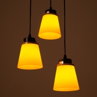 Светильник ЭкономСвет "Аделаида" 3х40Вт Е27 черный/белый 32х32х90(20)см