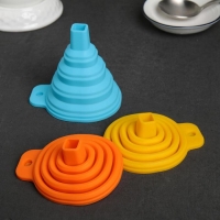 Воронка складная Доляна &laquo;Квадро&raquo;, 7&times;9 см, цвет МИКС