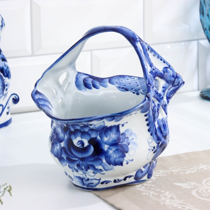 Конфетница &laquo;Весна&raquo;, 21&times;13&times;18 см, гжель