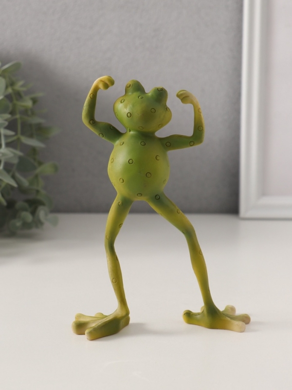 Сувенир полистоун "Лягушонок-силач, с цветами на животике" 11,5х3,5х16 см