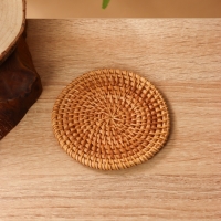 Подставка под горячее 10 см, ротанг