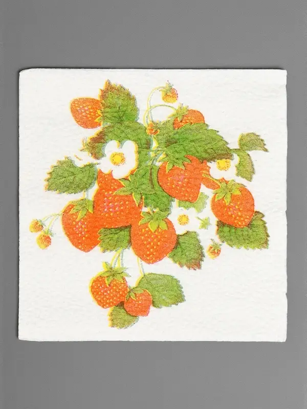 Салфетки бумажные Гармония цвета многоцветие "Земляника", 24*24 см 50 листов