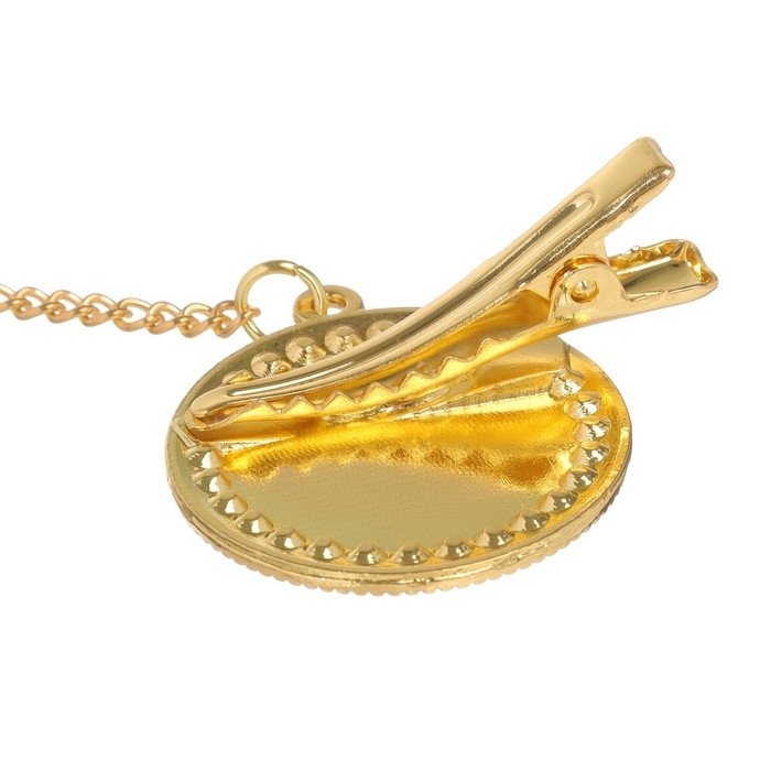 Соска - пустышка силиконовая ортодонтическая &laquo;Маленький БОСС&raquo;, от 6 мес., с колпачком + держатель - цепочка, цвет черный/золото, стразы