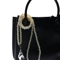 Портупея жемчужная с кулоном &laquo;Ракушка&raquo;, 129 см, белая в серебре