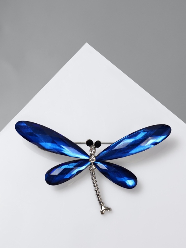 Брошь &laquo;Стрекоза&raquo;, граненые крылья, цвет синий в серебре