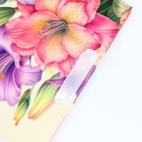 Пакет подарочный вертикальный &laquo;Акварельный букет&raquo;, MS 18 х 23 х10 см