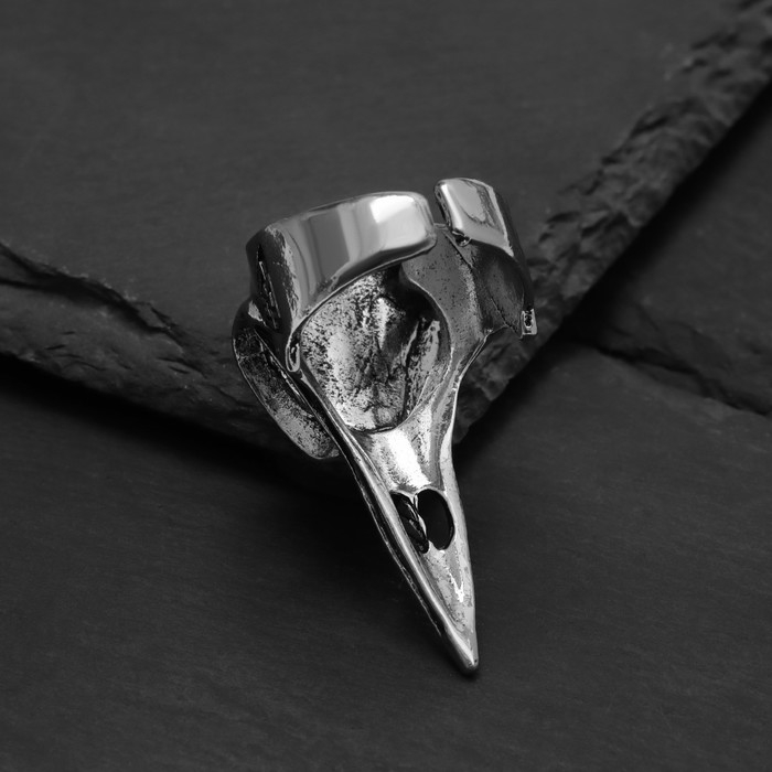 Кольцо &laquo;Коготь&raquo; череп хищника, цвет чернёное серебро, безразмерное