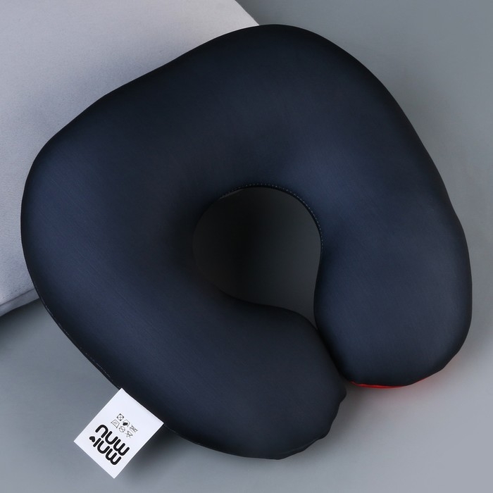 Подушка для путешествий антистресс &laquo;Медведь в толстовке&raquo;