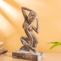 Сувенир "Изящество" дерево 20х10х35 см, цв. коричневый