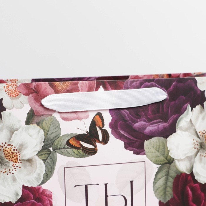 Пакет подарочный ламинированный вертикальный, упаковка, &laquo;Цветы&raquo;, L 31 х 40 х 11,5 см