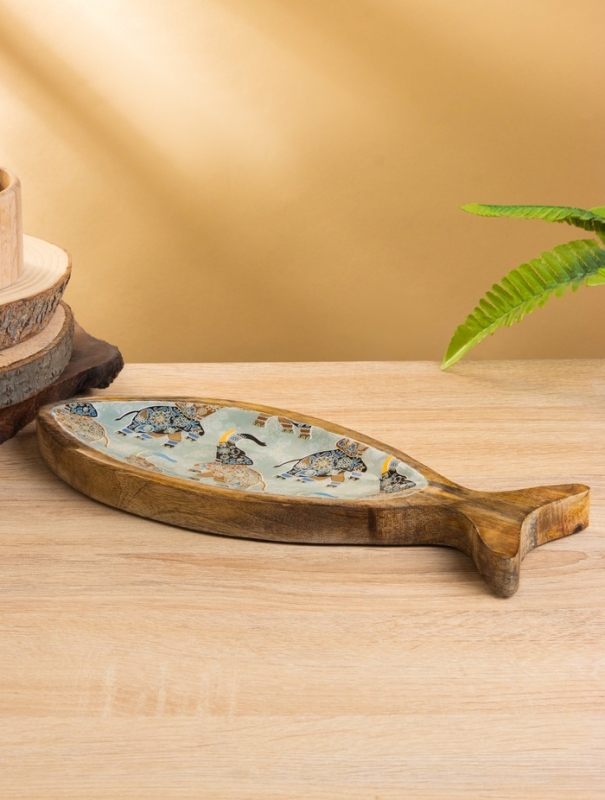 Блюдо в форме рыбки "Мудрый слон" дерево манго 32х11,5х2 см