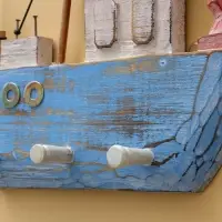 Вешалка "Корабль" дерево 30х5х25 см