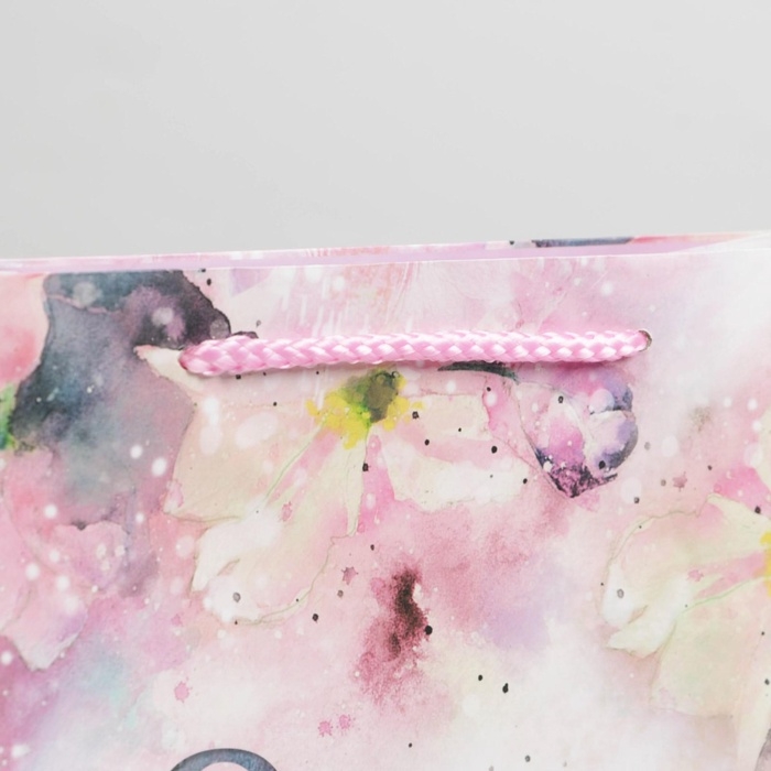 Пакет подарочный ламинированный вертикальный, упаковка, &laquo;С 8 марта&raquo;, ML 21 х 25 х 8 см