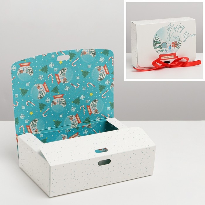 Коробка подарочная новогодняя складная двухсторонняя &laquo;Шар со снегом&raquo;, 16.5 х 12.5 х 5 см, Новый год