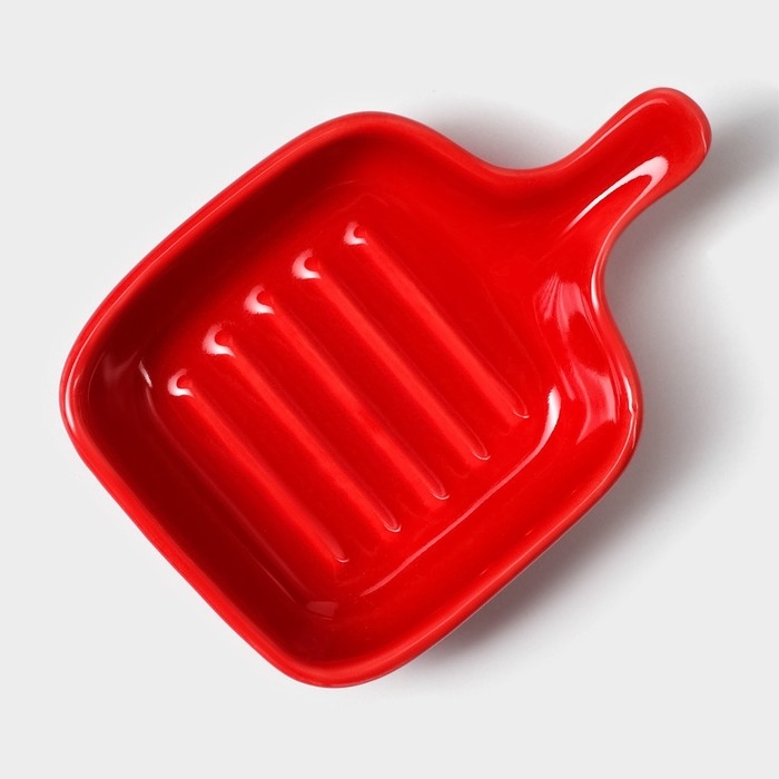 Соусник керамический с ручкой Доляна &laquo;Сковорода&raquo;, 50 мл, 10,5&times;7,2 см, цвет красный