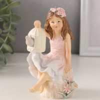 Сувенир полистоун "Девочка с клеткой и птицей, на камне" 9х6,5х12,5 см