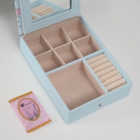 Шкатулка кожзам для украшений с зеркалом "Панда и ракушки" голубая 15х21,5х5,5 см