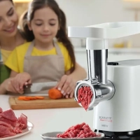 Мясорубка электрическая с насадками кеббе и колбас