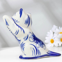 Сувенир "Кошка Дарси в стойке", гжель, фарфор, 15х16 см