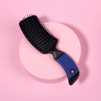 Расчёска массажная, прорезиненная ручка, 5 &times; 21 см, цвет МИКС