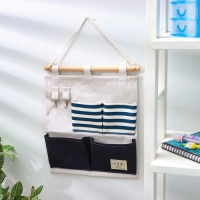 Органайзер подвесной с карманами Доляна, 4 отделения, 30&times;35 см, дизайн МИКС