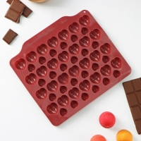 Форма для кондитерских украшений Доляна &laquo;Море сердец&raquo;, силикон, 18&times;15&times;1 см, 52 ячейки, цвет МИКС