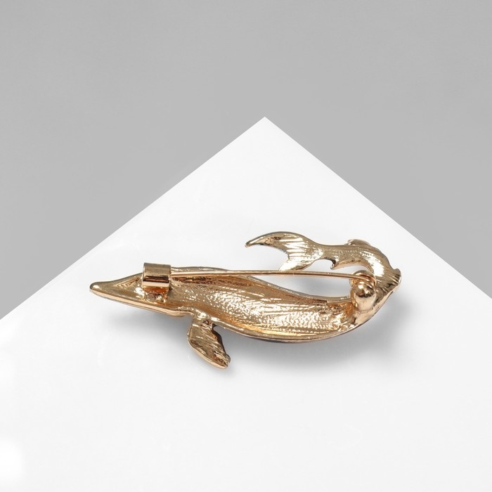 Брошь &laquo;Рыба&raquo; осётр, цвет чёрно-коричневый в золоте