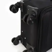 Чемодан 20",Текст,36*25*58,отд на молнии,1 нар/карм, увелич,код замок,4 колеса, черный