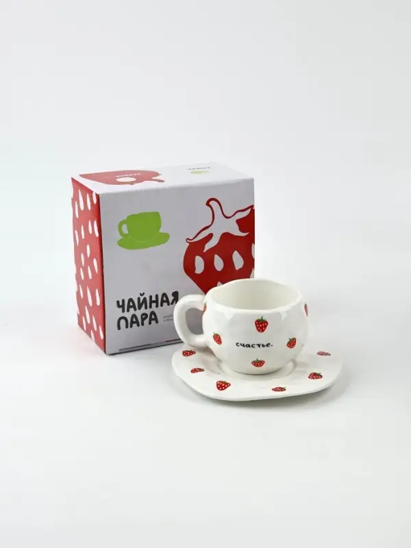 Чайная пара &laquo;Клубничка&raquo;, 300 мл