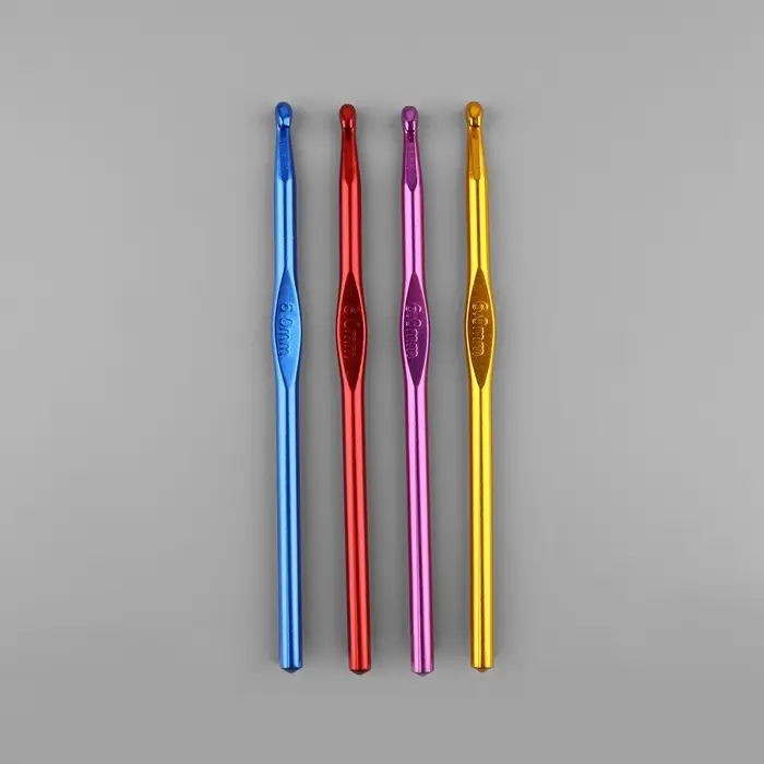 Крючок для вязания, d = 6 мм, 15 см, цвет МИКС