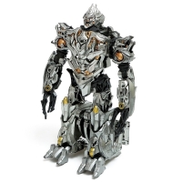 Робот &laquo;Истребитель&raquo;, трансформируется, с элементами из металла