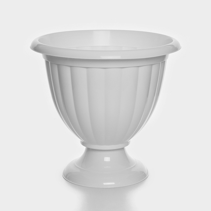 Кашпо уличное на ножке &laquo;Жасмин&raquo;, 18 л, цвет белый