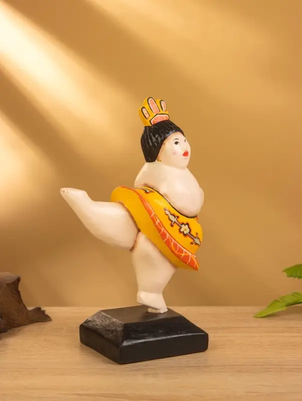 Фигурка на подставке &laquo;Балерина&raquo;, 13&times;8&times;21 см, дерево, оранжевая