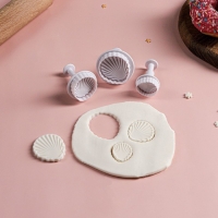 Набор плунжеров кондитерских Доляна &laquo;Морские ракушки&raquo;, 3 шт, d=2,8/3,6/4,5 см, h=5 см