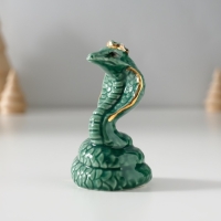 Сувенир керамика "Зелёная кобра в короне" с золотом 4х4,5х7,5 см