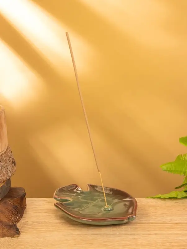 Подставка под благовония &laquo;Экзотическая рыбка&raquo;, 10&times;14&times;2 см, керамика, зелёная