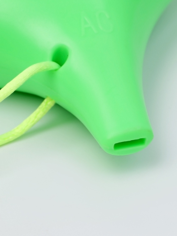 Окарина Music Life 12 отверстий, зелёная, 17,5 х 9,5 х 4,5 см