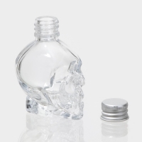 Банка стеклянная для хранения сыпучих продуктов &laquo;Череп. Хэллоуин&raquo;, 30 мл, 4&times;5,5&times;7 см, с металлической крышкой