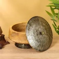 Конфетница с крышкой "Щербет" алюминиевая с манговым деревом 19х19х12 см